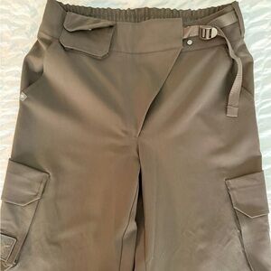 Figs Wide Leg Cargo Pants in Olive Green